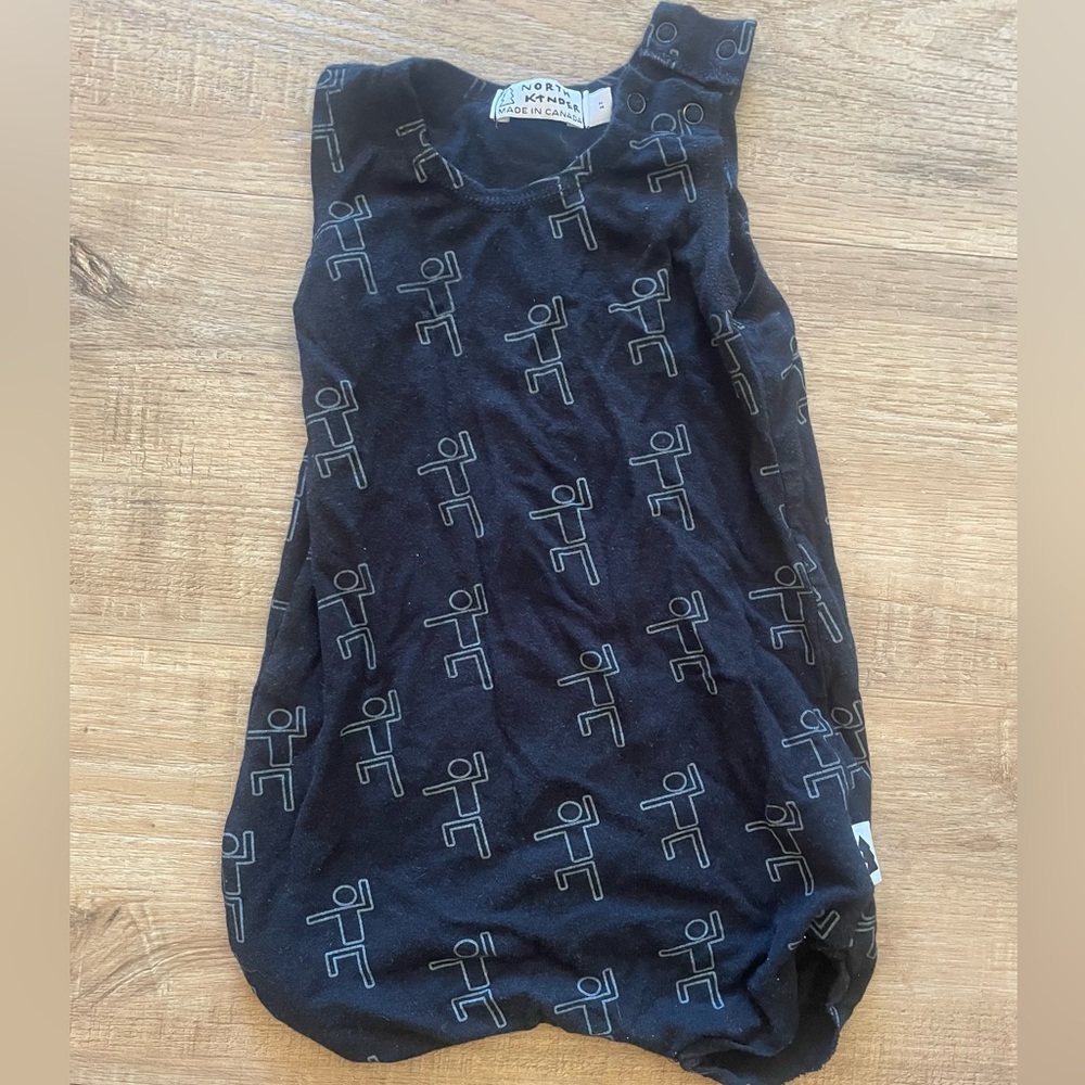 North Kinder 1T one piece